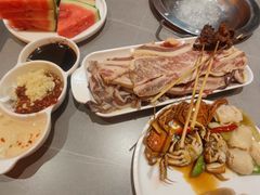 -黑金·寻焰自助百汇·烤肉·火锅(中街店)