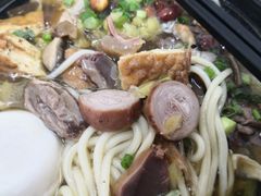-阿芬卤面(花巷店)