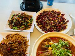 -嘉丰湘菜馆(芳群园店)
