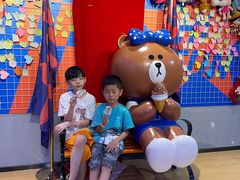 -嗨翻Hi-Fun竞技主题乐园·蹦床亲子生日轰趴(国光1937店)