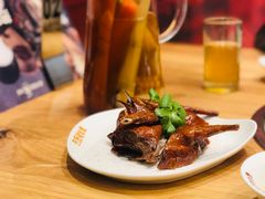 吊烧乳鸽-好彩猪肚鸡(正弘城店)