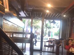 大堂-喜茶(东莞雍华庭店)