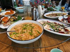 -老妈疙瘩汤·平价海鲜专门店·老威海菜(渔港路店)