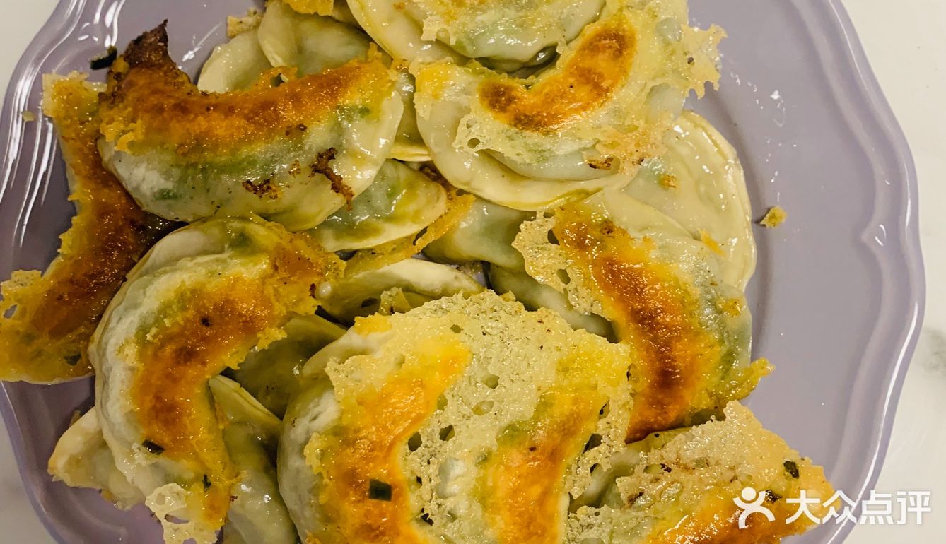 下雨天的周末!来盘饺子🥟!