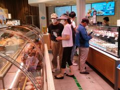 -巴黎贝甜(泗泾店)