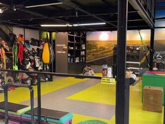 -LikingFit24小时健身•普拉提(张江店)