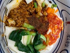 -陇上秦轩西安biangbiang面(朝龙汇店)