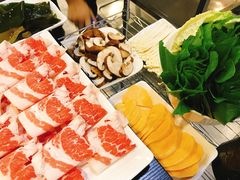 -楼外楼大刀肉传统火锅居(幸福街店)