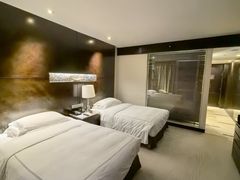 -青岛海尔洲际酒店