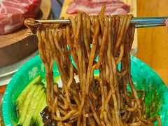 -唯成•韩国炭火烤肉 유성고기