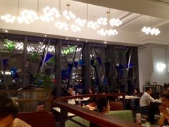 -港丽餐厅(高德置地店)