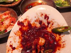 -草家酱蟹炭火烤肉店(珲春南路一店)