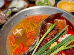 -四小区火锅·巷子里的重庆火锅(花照壁店)