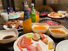 -钱小奴海鲜自助黑金店(杭州滨江龙湖店)