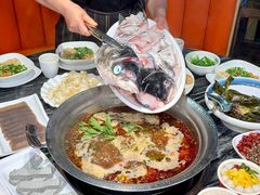-老船舫·现做活鲜鱼馆(东郊记忆店)