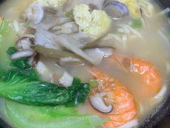 三鲜顶汤面-好麺世家海鲜面馆(新建中路店)