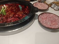 -卤校长老火锅(杨家坪直营店)