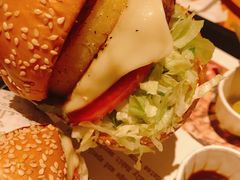 -The Habit Burger Grill 哈比特汉堡(复兴soho店)
