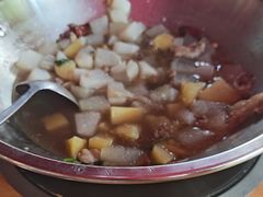 -大众跷脚牛肉馆·非遗传承单位(峨眉山店)