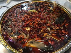 -麻辣巅峰美蛙鱼头火锅(犀浦店)