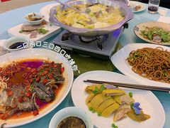 白斩鸡-小老板海鲜酒家(董家渡店)