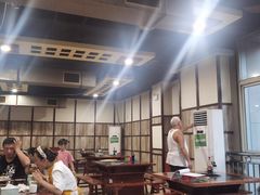 大堂-赵二火锅