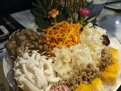 -澳美徕·港式花胶鸡火锅(高新万达店)