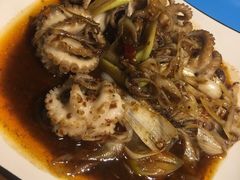 -臻鲜燕海鲜融合餐厅(金陵style店)