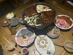 -白乐天毛肚火锅馆(南滨路店)