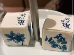 -théATRE 茶聚场(王府中環店)