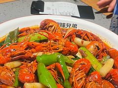 -拙味兄弟·活龙虾·旗舰店(环城西路店)