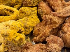 -BHC炸鸡(明洞总店)