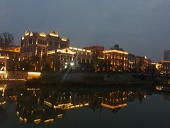-陈仓老街美食天地