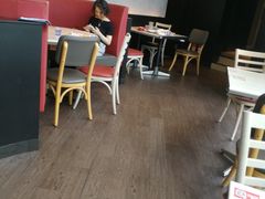 -必胜客(大坪英利店)