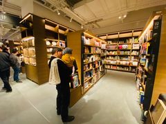 -茑屋书店(天目里店)