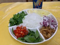 -官塘陈记鱼生·潮汕砂锅粥·牛肉火锅(潮枫路总店)