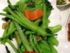 -新大咀港式茶餐厅(宝山万达店)