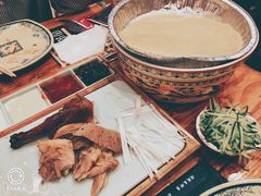 满園烤鸭-满园烤鸭·春饼(太原街万达店)