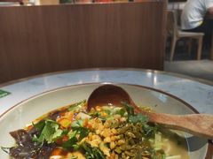 -百春原湖南牛肉粉(百联世纪店)