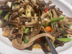 -绿草地·湘菜(7mall店)