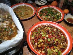 -泥糊破店小酒馆·团建聚餐(南京西路店)