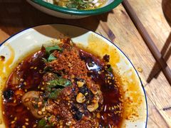 -拈签一笑黄牛肉辣卤串串