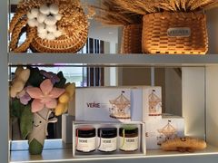 -VERIE BAKEHOUSE