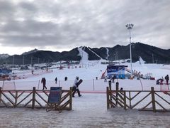 -丝绸之路山地度假区滑雪场