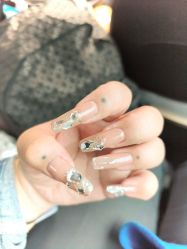 -HUII NAIL绘京美甲美睫会馆