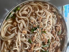 -正宗杨记普洱酸醋米线(总店)