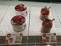 -花花卷卷·鲜食蛋糕(泉屋店)