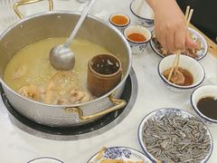 -朴小妹人参鸡汤火锅(长白山万达店)