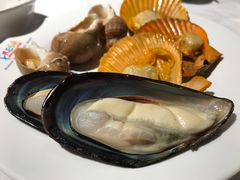 -领鲜活海鲜榴莲自助火锅(东门店)