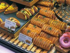 -巴黎贝甜(大宁国际商业广场店)